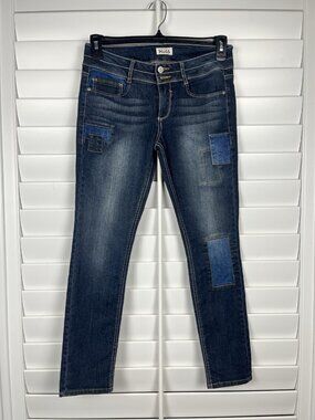 Mudd Women’s Skinny Jeans Size 9 Medium Wash Blue Denim Stretch Mid Rise